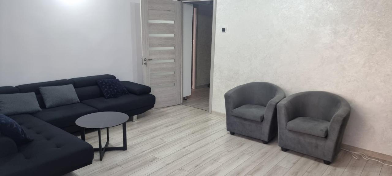 Ilona Apartament 3 Camere Râmnicu Vâlcea Zewnętrze zdjęcie