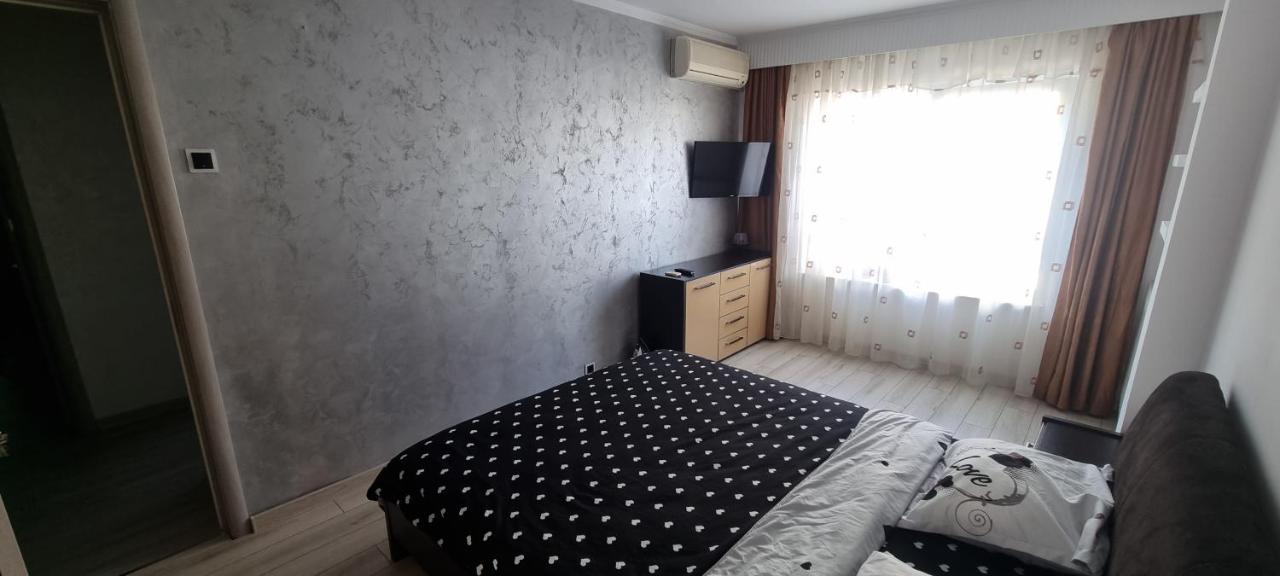 Ilona Apartament 3 Camere Râmnicu Vâlcea Zewnętrze zdjęcie