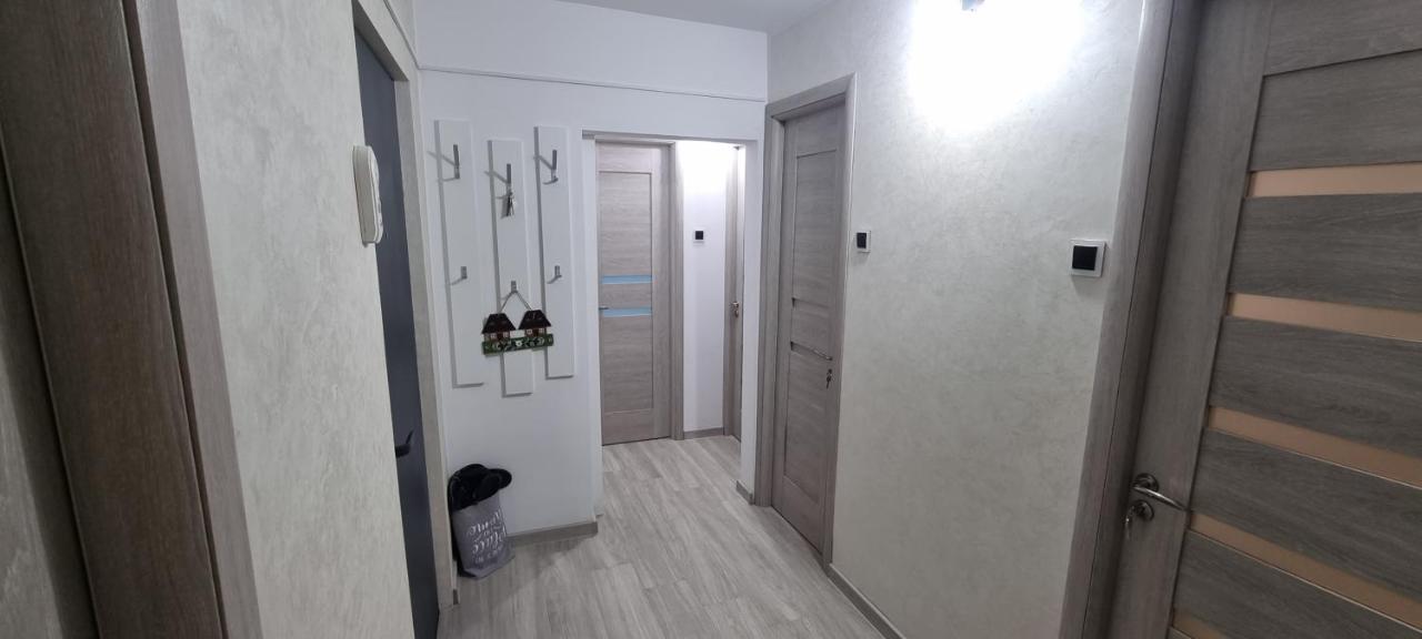 Ilona Apartament 3 Camere Râmnicu Vâlcea Zewnętrze zdjęcie