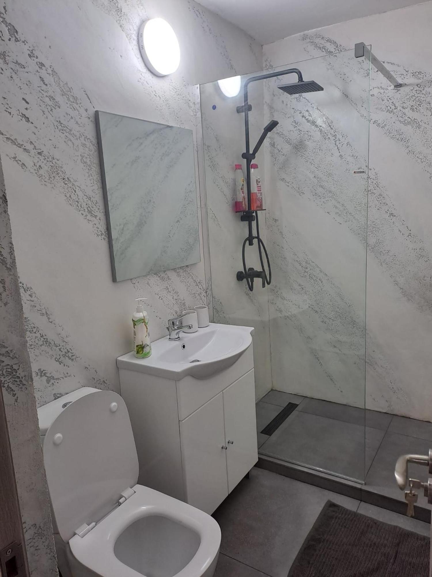 Ilona Apartament 3 Camere Râmnicu Vâlcea Zewnętrze zdjęcie